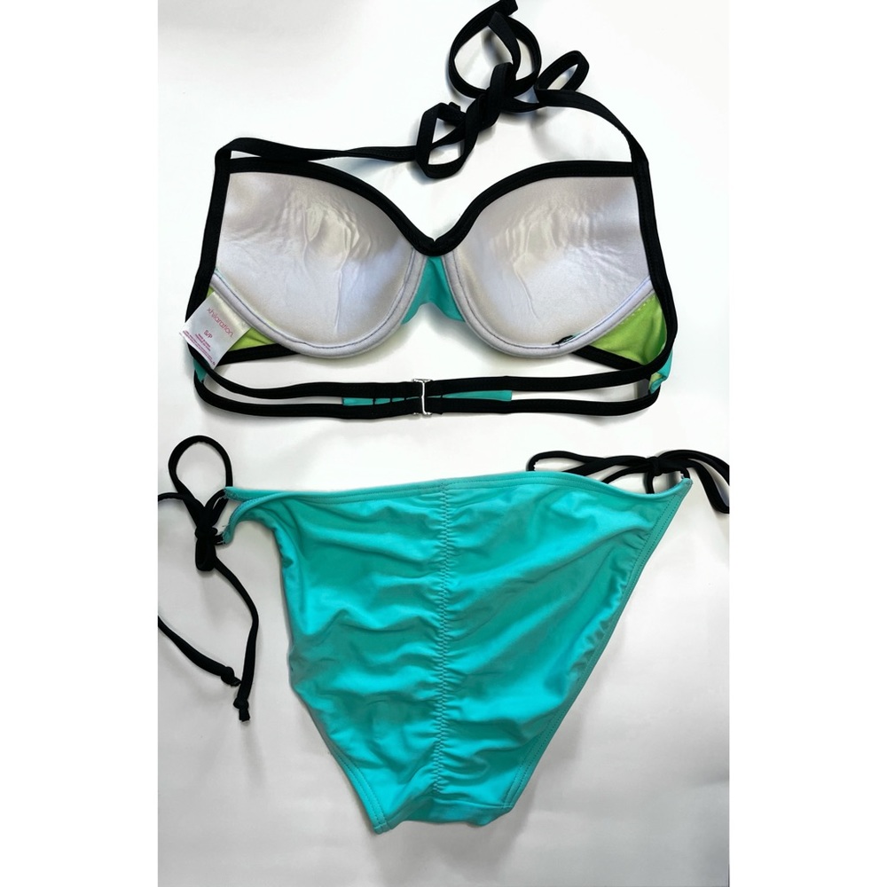 Color Block Bikini - Picture 3 of 8